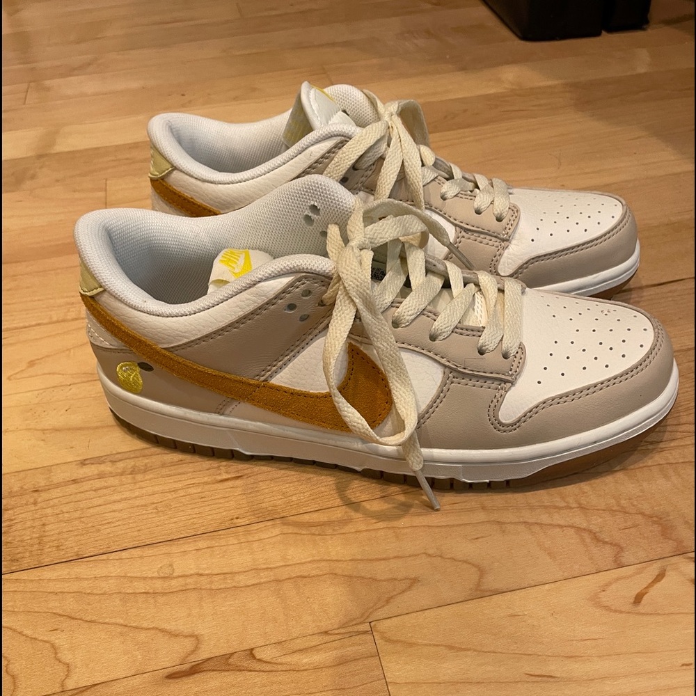 Womens Dunk Low